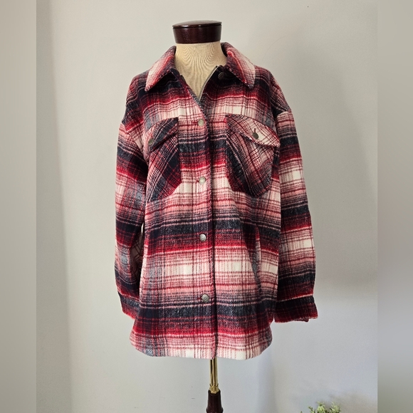 Levi's Red and Black Utility Jacket with Relaxed Fit and Long Sleeves - Picture 1 of 16